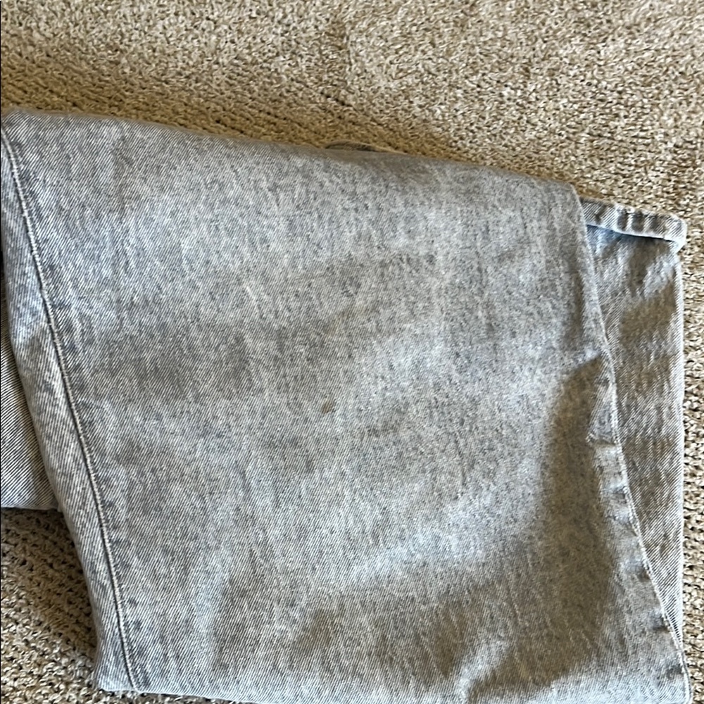Universal Thread High Rise Gray Jeans - Picture 4 of 4